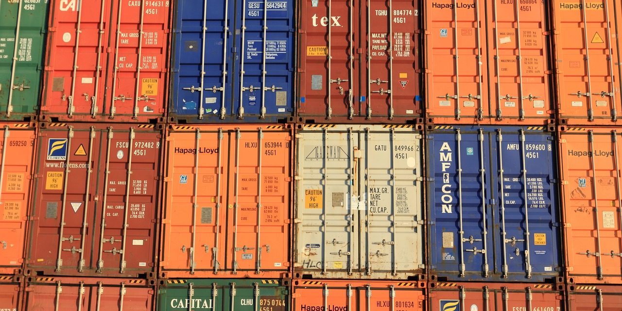 CONTAINERS